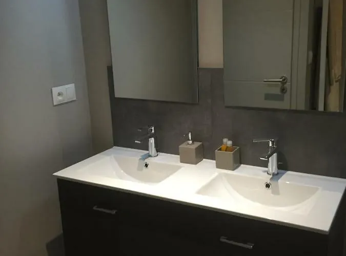 Couette-café D'hôtes Graine De Pin 4*